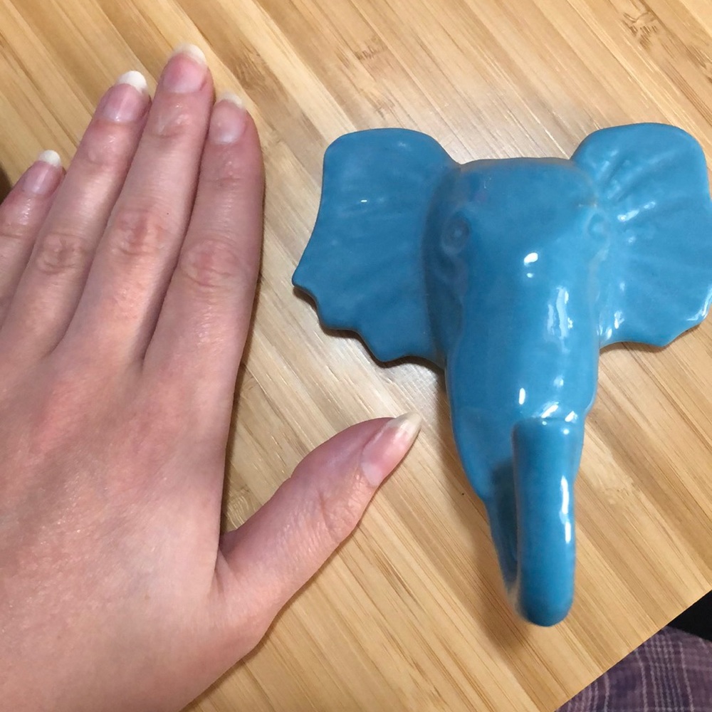 Elephant wall decor - Picture 3 of 4